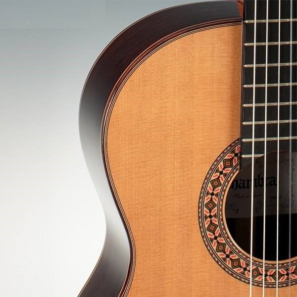 گیتار‌ کلاسیک الحمبرا مدل 8P
