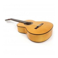 Perez 630 Flamenco Guitar